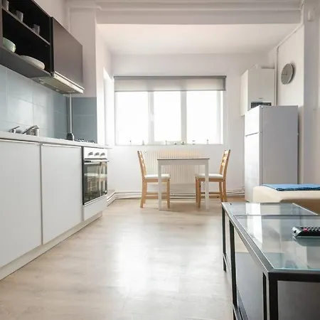 Apartamento Gorgeous Near Old Town Bucareste