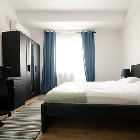 Gorgeous Near Old Town