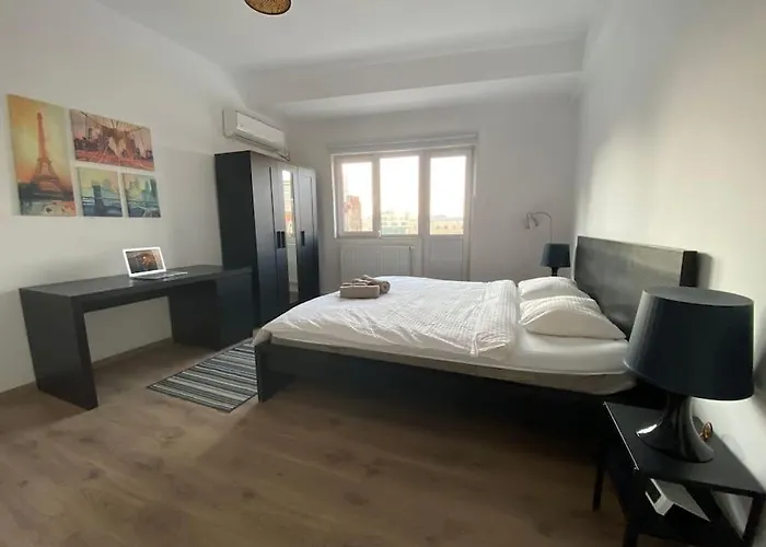 Gorgeous Near Old Town